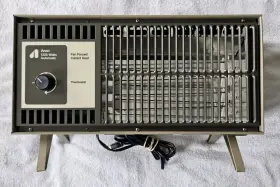 30h25-2 Arvin Vintage 1320 Watts Automatic Fan Forced Instant Heat Heater Works