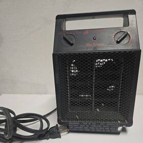 Arvinair Mc2001 Vintage Arvin Small Mini Portable Space Heater Big Heat Used Tested
