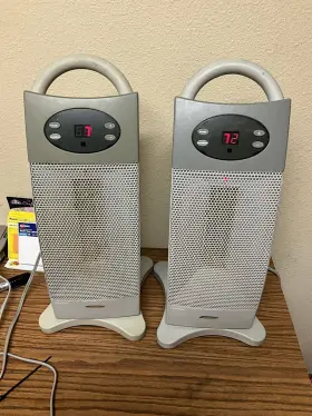 Bch3616 Bionaire Bch6320 Lot Of 2 Tower Space Heater Model