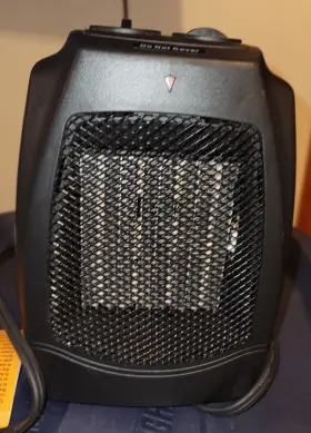Cz442wm Comfort Zone Compact Ceramic Heater 1500w 120v Model Ptc113