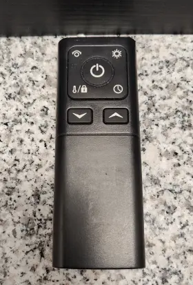 Ht1128a-blu Comfort Zone Oscillating Desktop Heater Remote Only . Tested. Working