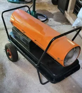 3ve52 Dayton Oil Fired Torpedo Heater 210 000 Btuh Kerosene 650 Cfm 13 Gal