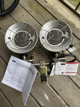 5rcc1c Dayton 3vg79 New Dual Tank Top Propane Heater 30 000 Btu Model