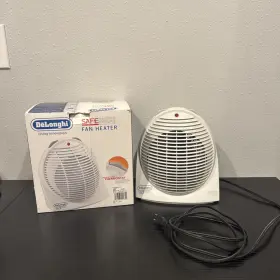 Dfh2550tb Delonghi Safeheat Oscillating Fan And Space Heater 1500w