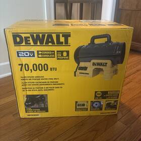 Dewalt F340684 70 000 Btu Cordless Forced Air Propane Heater 20v Yellow