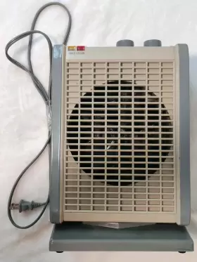 Cz-2005 Duracraft Cz-2500 Portable Oscillating Heater 1500w Plastic Electric Fan Model