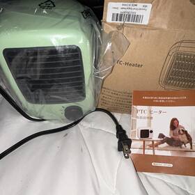 Focondot X00208wxpr Ht-001 Portable Space Heater 900w 120v Green Thermostat Auto Shutoff