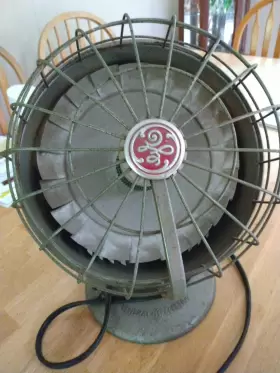 F41h1 Ge Vintage General Electric Space Heater With Fan Working 1940s