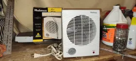 Holmes 048894301049 - Personal Space Desk Bath Electric Heater