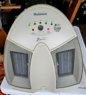 Hch4126 Holmes Twin Ceramic Space Heater Model 1100-1500 Watt -variable Settings