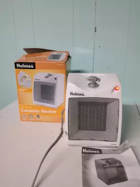 Hch4163 Holmes Ceramic Compact Space Heater 1500 Watts Tested
