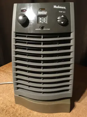 Wrongway052 Holmes Hfh610 Model 1500-watt Oscillation Accutemp Heater /