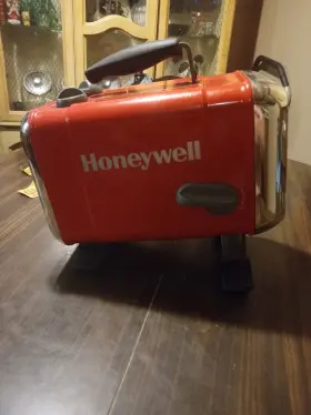 Hz-510mpc Honeywell 900w - 1500w Proseries Utility Ceramic Heater Red Hz 510 Mpc Tested