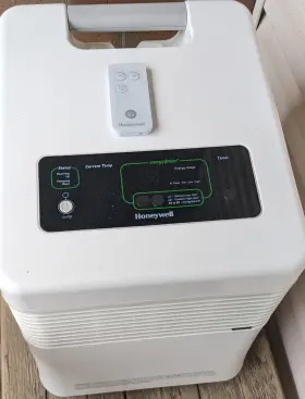 Hz-970 Honeywell Hz970 Portable Heater - White