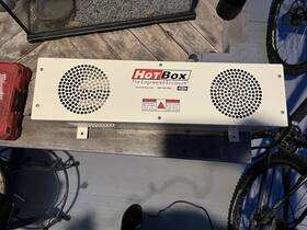 Hot Box Ad1000-012 Hubbell Aci1000-120 Heater 1000w 120v Single Phase With Thermostat And Fan