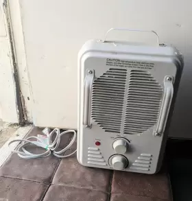 Hv-1004 Intertek Dq1702 Portable Heater Electric Fan 1500-watt