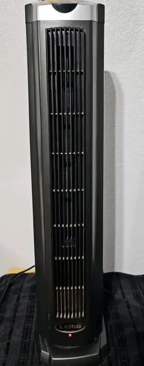 5564 Lasko Ceramic Tower Heater