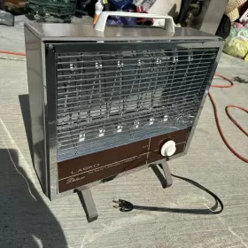 94-5f Lasko Vintage Deluxe Fan Forced Radiant Space Heater 1650 Watts Model -bub