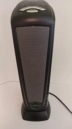 Ct22410 Lasko 1500w Oscillating Ceramic Tower Electric Space Heater - No Remote