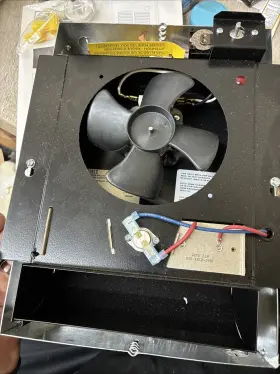 4104-2313-002 Marley Engineered Products D1512 Wall/ceiling Forced Air Heater 1500w With Surface Mounting Frame