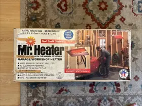 F272100 Mr. Heater Overhead Radiant Workshop New In Box