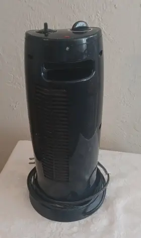 Hc-0155m Pelonis 17 In 1500 W Ceramic Tower Space Heater Adjustable Small-med-sized Rooms/tsted