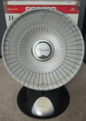 07917 Presto Heatdish Plus Parabolic Personal Electric Heater Stock # Box