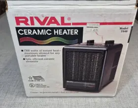 T640 Rival Vintage Ceramic Space Heater Model 1500 Works Great