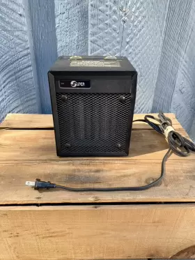 Yl-103-4 Super Furnace Retro Model Ch1500 Ceramic Disc Heater - 6x7x5 Inch