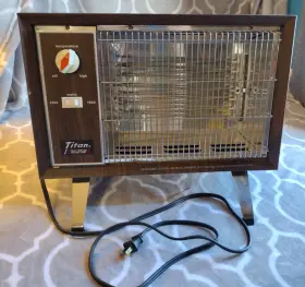 Rt28b2 Titan Electric Space Heater Vintage Tested Faux Wood Finish Model
