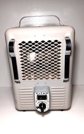 Titan T760a Vintage Milkhouse Portable Space Heater 1320w-1650w Model# Works