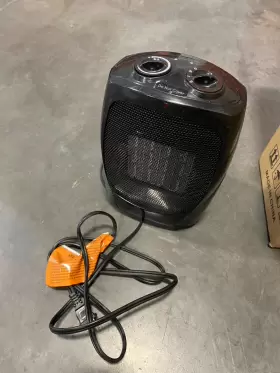Ptc903 Trustech 1500w Portable Space Heater - Black