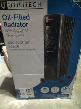 5228419 Utilitech 1500-watt Oil-filled Radiator Indoor Electric Space Heater