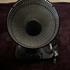 5691761 Utilitech 1000 Watt Parabolic Infrared Radiation Oscillating Heater