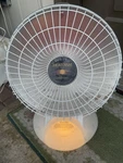 Presto Heatdish Parabolic Space Heater Portable Footlight Plus 0790303 Works Used. Price: $24.79.
