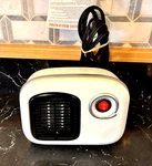 Soleil MH-08W Personal Ceramic Heater 250W Mini Portable Space White Used. Price: $13.59.