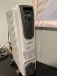 Kenwood (de'longhi) Digital Oil Filled Safe Radiant Space Heater 1500 Watts Used. Price: $50.00.