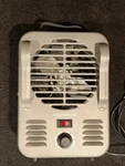Vintage Lakewood 792/JR Portable Electric Space Heater Fan Gray Used. Price: $23.00.