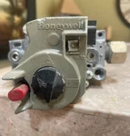 Empire Heater BRMR5655 Gas Valve VR8100C2991 Lp Only FAW-55 Spp Used Very. Price: $145.00.