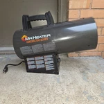 Mr. Heater (MODEL#MHC60FAV) Forced Air Propane Outdoor Space Used. Price: $76.87.