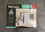 Holmes Humidifier HM1295 Cool Mist 3GAL/DAY Touch Humidistat No Filter New. Price: $43.14.