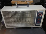 Lakewood Model 530 Portable Electric Heater - 1500W High/low Open. Price: $40.00.