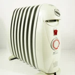 Delonghi Solaris 1200-WATT Portable Oil-filled Radiator Space Heater Used. Price: $55.00.