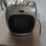 Perfect Home 1500W Portable Ceramic Heater Adjustable Thermostat 2-HEAT HVP-25 Used. Price: $25.00.