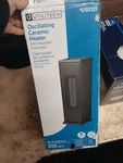 Utilitech Oscillating Ceramic Heater 5703325, 1500W, Adjustable Thermostat New. Price: $32.50.