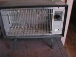 Vintage Titan Model RT12 1400 Watt Electric Space Heater Used. Price: $25.00.