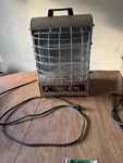 Markel Nutone Portable Electric Space Heater 115V 2 Dial/switch Brown Used. Price: $35.00.