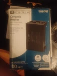 Utilitech Compact Personal Ceramic Heater/w Thermostat Up To 1500 Watts New. Price: $24.00.