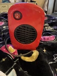 Soleil MH-01B Ceramic Portable Electric Heater Red 120V 250W/270W Used. Price: $15.00.