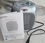 Amazonbasics Ceramic Heater DQ1927 1500W Adjustable Thermostat Desk/tabletop Used. Price: $10.00.